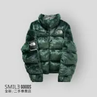 在飛比找蝦皮購物優惠-[SMILE] SUPREME TNF 仿皮草羽絨外套 綠