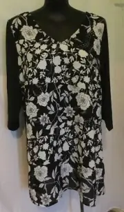 AUTOGRAPH BLACK & WHITE "FLOWERS & LEAFS" 3/4 SLEEVE TUNIC TOP SZ 20-NEW STOCK!