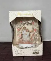 Vintage Martha’s Porcelain Bride & Groom Flower Arch Wedding Cake Topper