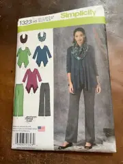 Misses' Knit Tunic Pants Scarf Pattern Size 6 8 10 12 14 Simplicity 1323 Uncut