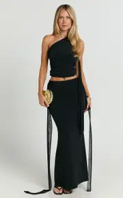 Rhoda Two Piece Set - Scarf Top and Tie Detail Maxi Skirt Set in Black