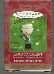 RARE HALLMARK 2000 SNOOPY CHRISTMAS LINUS KEEPSAKE ORNAMENT NICE IN BOX