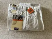 NWT Dockers | W31 X L32| Classic Fit Pleated No Wrinkle Cotton Khaki Pants