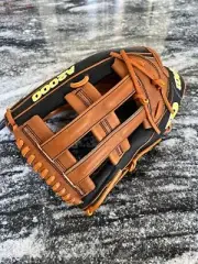 WILSON A2000 SP14SS SLOWPITCH SOFTBALL GLOVE WBW10040414 14" - LH $299.99
