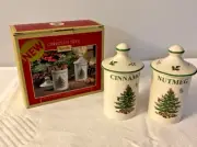 Spode England CHRISTMAS TREE Set of 2 Spice Jars Cinnamon & Nutmeg NIB