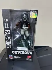 Micah Parsons Dallas Cowboys Chase VARIANT Imports Dragon NFL 6" Figure Series 3