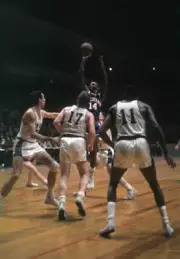 Cincinnati Royals Oscar Robertson In Action 1963 Old Basketball Photo 5