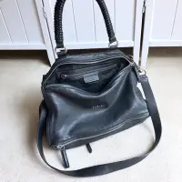 在飛比找Yahoo!奇摩拍賣優惠-國際名品 Givenchy Pandora Bag Blac