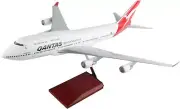 Skymarks SKR9501 Qantas Airways Boeing 747-400 VH-OEJ Desk 1/100 Model Airplane