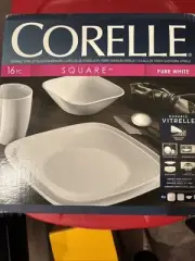 Corelle White Square Vitrelle Set New In Box 16 PCs