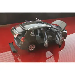 1/18 標致原廠 2016款 PEUGEOT 3008  SUV 模型車