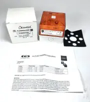 -NEW- Clifford & Snell 1FL040440, FL40/D50 Orange Alarm Flash Light - 24V