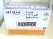 Netgear GS105 5-Port Gigabit Desktop Switch