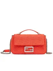 Fendi Baguette Chain Midi in Red