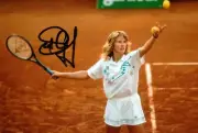 Steffi Graf Hand Signed 6x4 Photo Wimbledon Tennis Autograph Memorabilia + COA