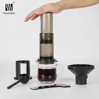 在飛比找蝦皮購物優惠-手壓式咖啡壺塑膠滴濾式手衝咖啡機便捷式過濾器沖泡濾壓壺