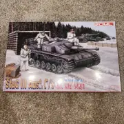 Dragon 1/35 Stug III Ausf. F/8 - Brand New