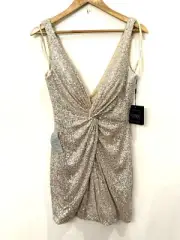 NWT Ieena Mac Duggal FRONT TWIST PLUNGING SEQUINED MINI DRESS Size 6 Silver $278