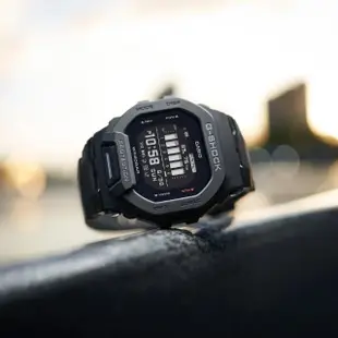 【CASIO 卡西歐】G-SHOCK 藍牙連線 方形運動腕錶 母親節 禮物(GBD-200-1)