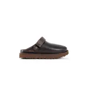 [UGG] Goldenstar Regen Leather Clogs Brown