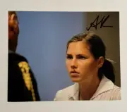 AMANDA KNOX HAND SIGNED 8x10 PHOTO AUTOGRAPHED AUTHOR ACTIVIST RARE COA