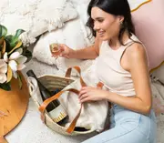 Settlement Sweetheart Hamper