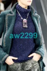 CHANEL 12A $6690 CASHMERE BLEND BEADED SWEATER TUNIC 40 EXTRA THREAD AND BUTTONS