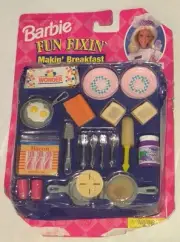 1997 Barbie Fun Fixin Makin Breakfast Mini Food Set Color Change New READ