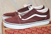 New Men's VANS Old Skool Skate Shoes Color Theory Bitter Choco Men's 11.5 - BNIB