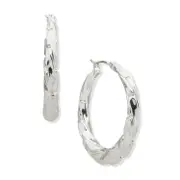 CLICK IT HOOP EARRINGS SILVER | Nine West