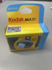 Sealed KODAK MAX OUTDOOR Camera 27 Exp Single Use Disposable Exp Date 4-04