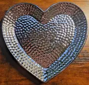 Three Hands Corp Silver Ceramic Heart Dish - Chrome Finish - Hammered Texture