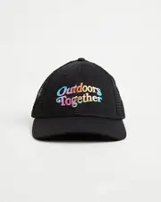 Mudder Trucker Black/Pride Graphic
