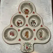 Temptations Christmas Tree Shaped Muffin Pan WINTER WHIMSEY Pattern NIB 11”x10”