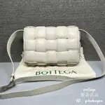 BOTTEGA VENETA 寶緹嘉 591970 PADDED CASSETTE 粉筆白 銀扣 枕頭包 單肩包 斜跨包