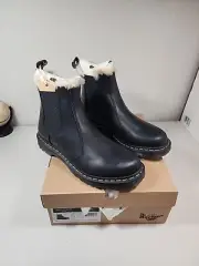 New! Womens Dr. Martens LEONORE 2976 Faux Fur Lined Black Chelsea Boots Size 11