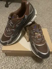 ASICS Gel-NYC Reddish Brown Steeple Grey Size 9.5