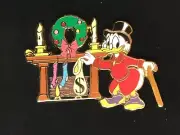 Rare Disney Pin Trading LE 250 LE250 Scrooge McDuck L8 Christmas New