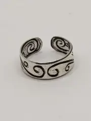 Sterling Silver Toe Ring. Whimsical Swirls Design. Adjustable Size. 925 Silver