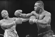Mike Tyson Punching James Bonecrusher Smith 1987 Old Boxing Photo