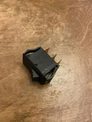 Jud-Co Toggle Rocker Switch SPST ON OFF 15 AMP 125V 3 PIN
