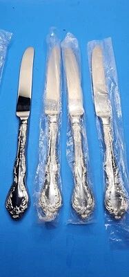 Oneida MANDOLINA Dinner Knifes Set of 4