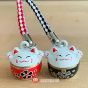 Lucky Cat Maneki Neko Japanese Bell 2 cm. Version Flower