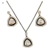Brand New Authentic Swarovski Backstage Triangle Set 5076888