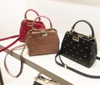 在飛比找Yahoo!奇摩拍賣優惠-Fendi 8BN244 限量 Mini Peek-a-Bo