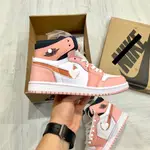 (中國產品) 變焦釉粉紅色籃球鞋
