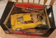 *BRAND NEW* 1991 BUGATTI EB110 Yellow Cod.3055 BURAGO DIE-CAST METAL 1/18 ITALY