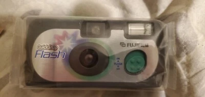 Fujifilm QuickSnap Flash 1000 Disposable Camera NEW