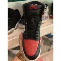 在飛比找蝦皮購物優惠-Jordan 1bred toe 紅頭 9.5號