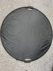 Neewer 5-in-1 Portable Round 32 in Light Reflector Multi-Disc&Single Grip&Bag